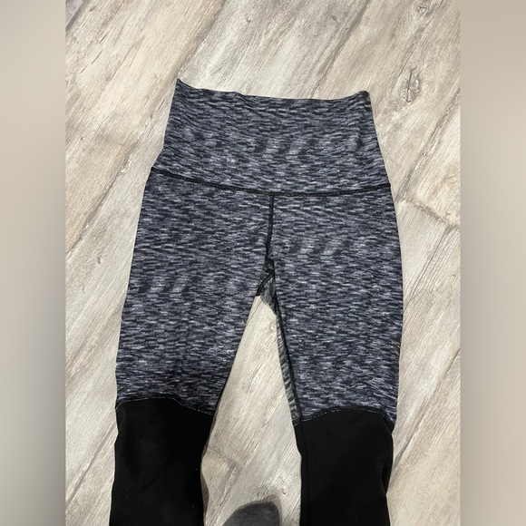 Lululemon Wunder Under Stirrup Leggings - Picture 7 of 13